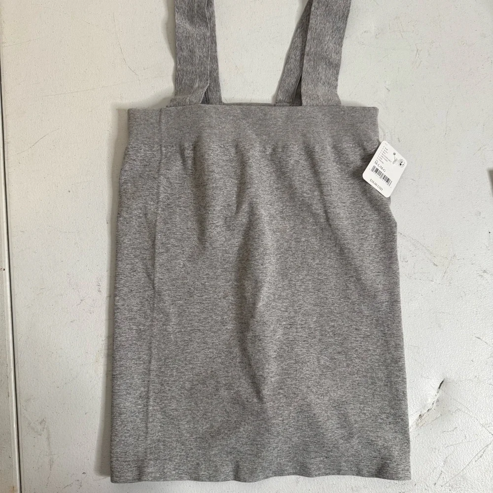FREE PEOPLE INTIMATELY Clean Lines Square-Neck Tank Size M/L
